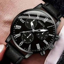 Relógio de Quartzo com Pulseira de Couro Preto